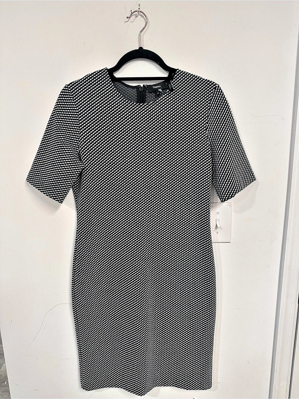 Theory Women's Geometric Mini Dress in Black & White Size 10